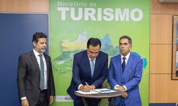 Atenção Professores de Santa Helena, ABIH Nacional disponibiliza até 15% de desconto em hotéis de todo o Brasil até 2027