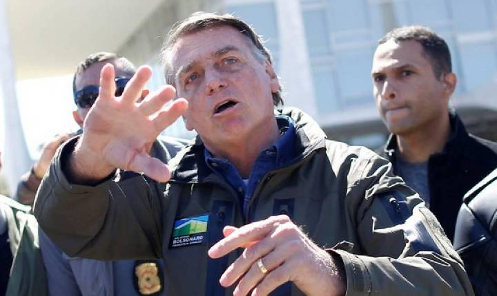 Bolsonaro diz que envia nesta semana projeto para proibir retirada de conteúdo em redes sociais