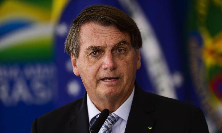 Bolsonaro perde para todos os adversários no segundo turno, diz pesquisa FSB