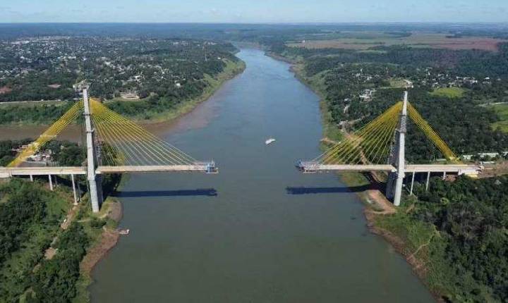 Brasil e Paraguai estão a 100 metros de unir-se pela segunda ponte