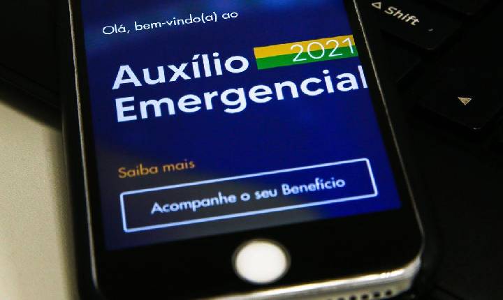 Caixa paga hoje auxílio emergencial a nascidos em fevereiro