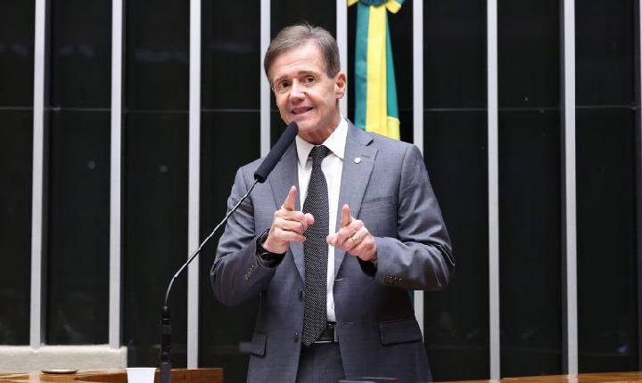 Câmara aprova MP que destina parte da arrecadação com bets para a Polícia Federal