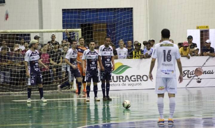 Com grande atuação, SH Futsal vence a primeira semifinal contra Pato Branco