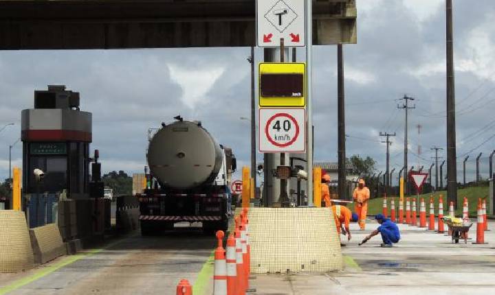 Discussão sobre modelo de novos pedágios do Paraná avança para desconto maior de tarifa