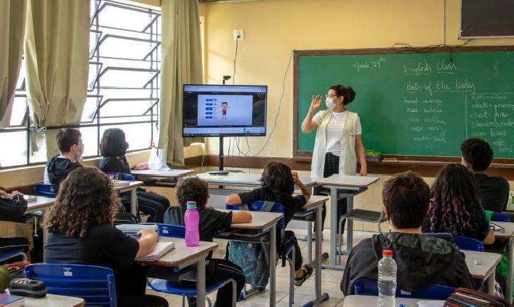 Educação abre inscrições do concurso público para professores da rede estadual