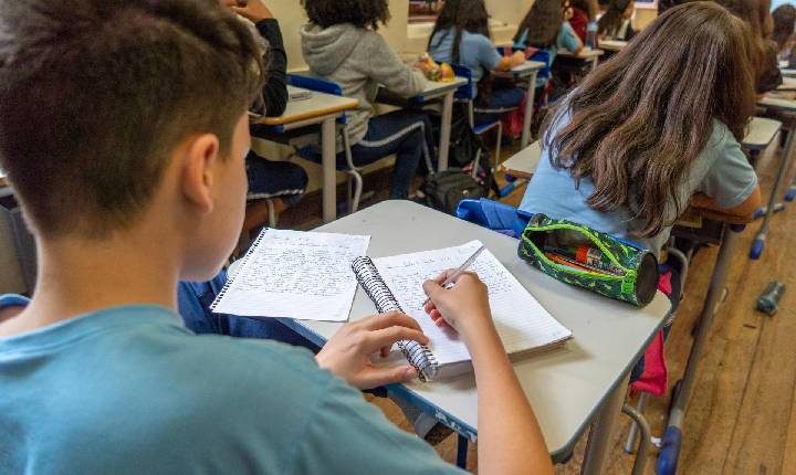 Educação aplica nesta semana última Prova Paraná do ano a todos os alunos da rede estadual