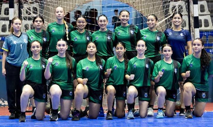 Equipe feminina de Santa Helena estreia no Paranaense Sub-18 de Handebol neste final de semana