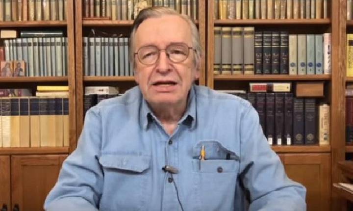 Escritor Olavo de Carvalho morre, aos 74 anos, nos Estados Unidos