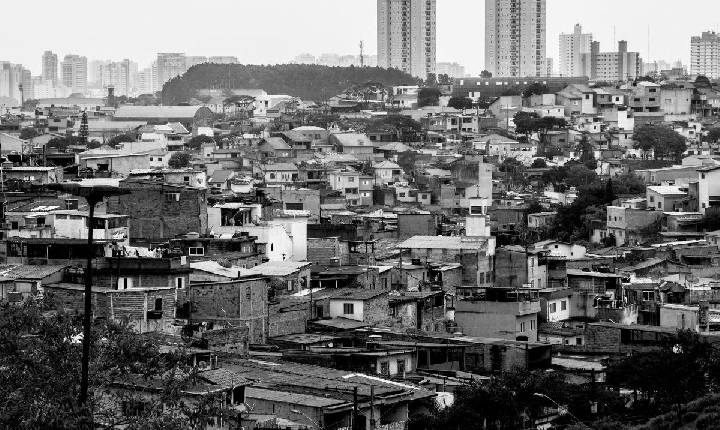 Estudo mostra alta da pobreza nas regiões metropolitanas do País
