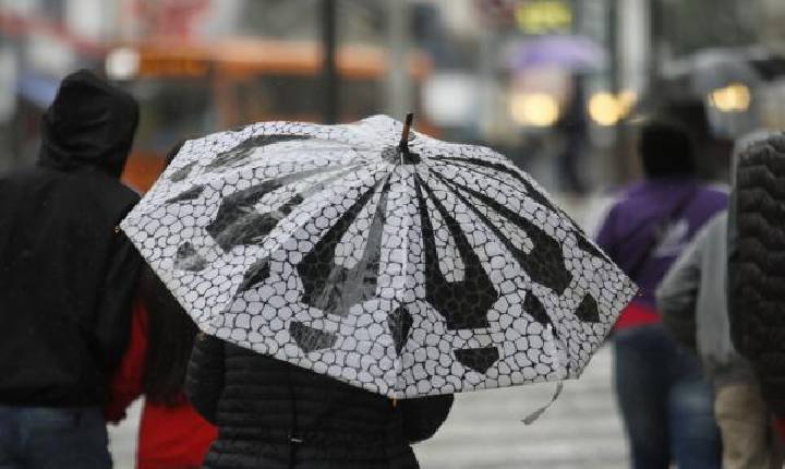 Feriado de Páscoa pode ter pancadas de chuva em todo o Paraná. Acompanhe a previsão do tempo