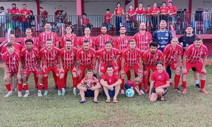 Goleadas e jogos equilibrados marcam a estreia do Campeonato Municipal de Futebol de Campo 2026 em Santa Helena