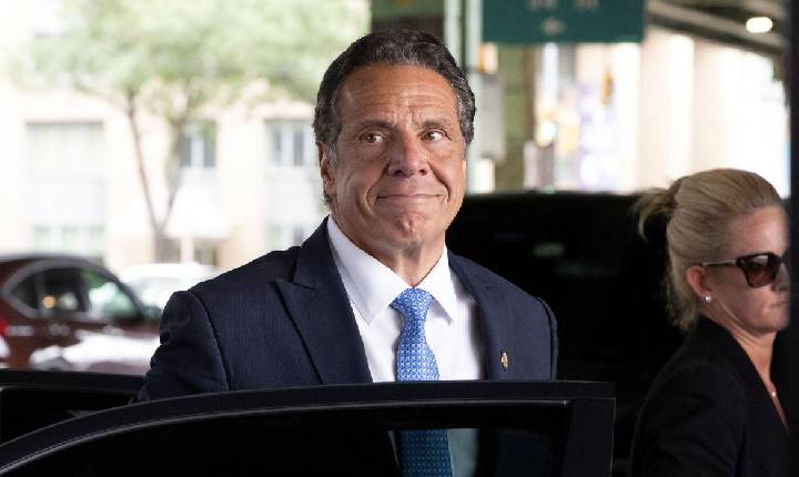 Governador de Nova York renuncia após revelações de assédio sexual