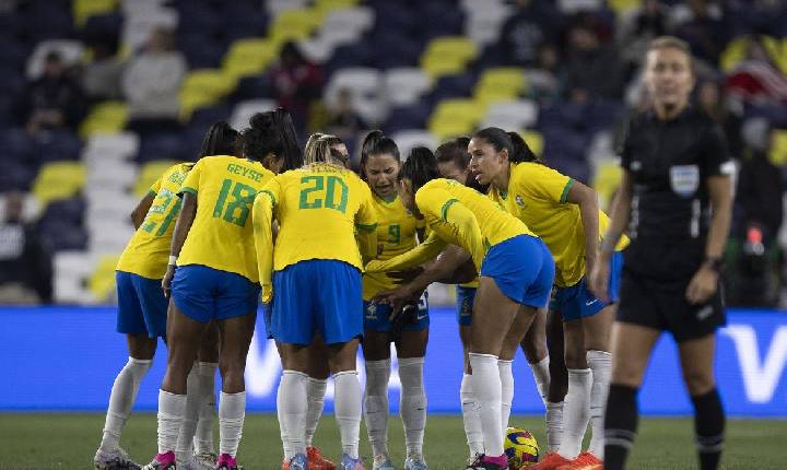 Governo decretará ponto facultativo em jogos da Seleção Feminina