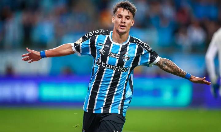 Grêmio vira sobre o Flamengo na Arena e Inter enfrenta Vasco nesta quinta-feira