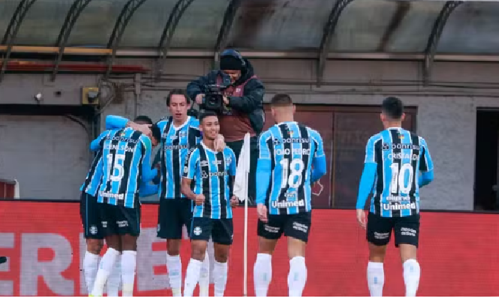 Grêmio volta a vencer no Brasileiro; Inter empata com o Criciúma