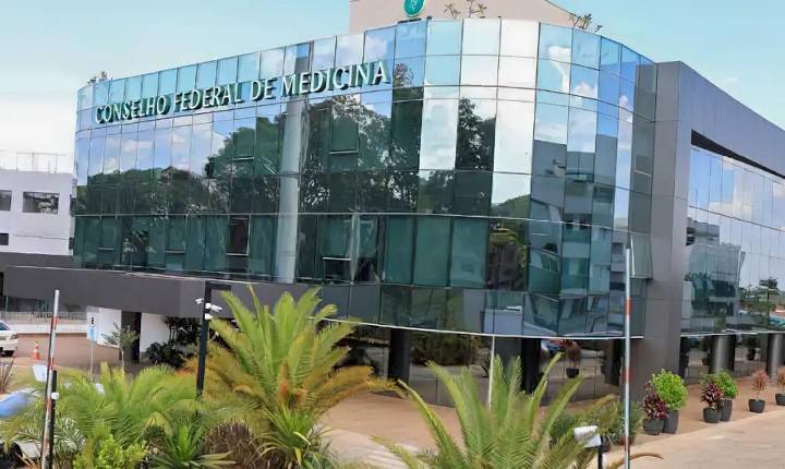 Justiça derruba norma que permite a dentista fazer harmonização facial