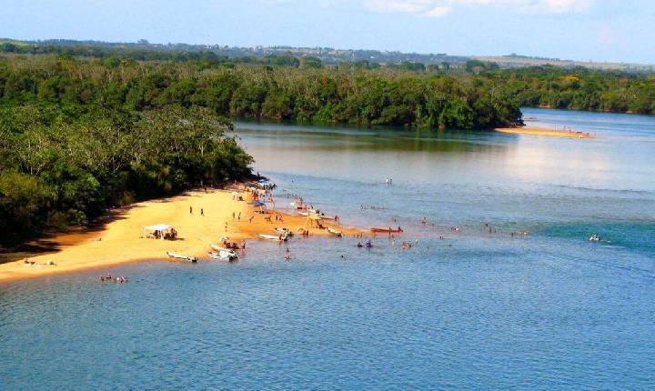 Leis de incentivo ao turismo são sancionadas no Paraná