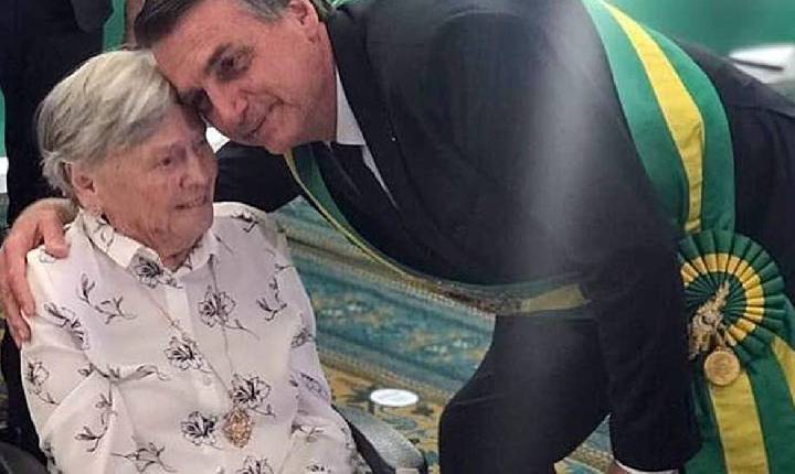 Mãe do presidente Jair Bolsonaro morre aos 94 anos