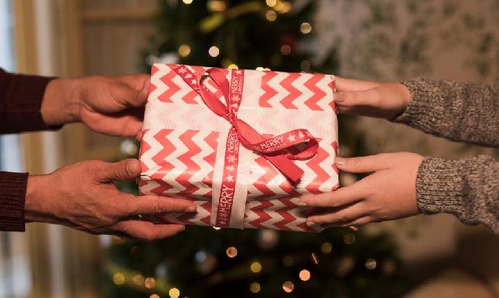 Maioria dos paranaenses vai deixar compras de Natal para a reta fina