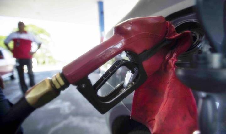 Mesmo com redução, gasolina acumula alta de 135% na era Bolsonaro