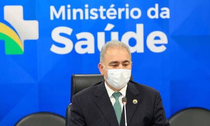 Ministro da Saúde anuncia fim do estado de emergência pública da Covid-19