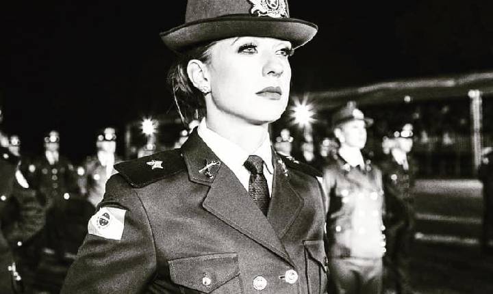 Mobilização contra a violência à mulher no Paraná; em Santa Helena, PM é comandada pela tenente Karina Kraulich