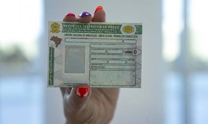 Moradores de Santa Helena têm até segunda-feira para se inscrever no programa CNH Social gratuita