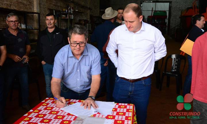 Municípios de Missal e Santa Helena firmam convênio para Pavimentação Poliédrica