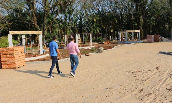 Obras do Balneário são vistoriadas pela diretoria do Comtur