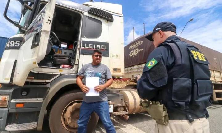 Operação Safra começa e quer garantir escoamento seguro da produção no Paraná