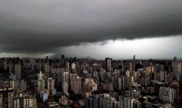 Outubro é o mês dos desastres naturais no Paraná, mostram dados da Defesa Civil