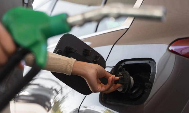 Paraná adere a programa da União para reduzir impostos sobre o diesel