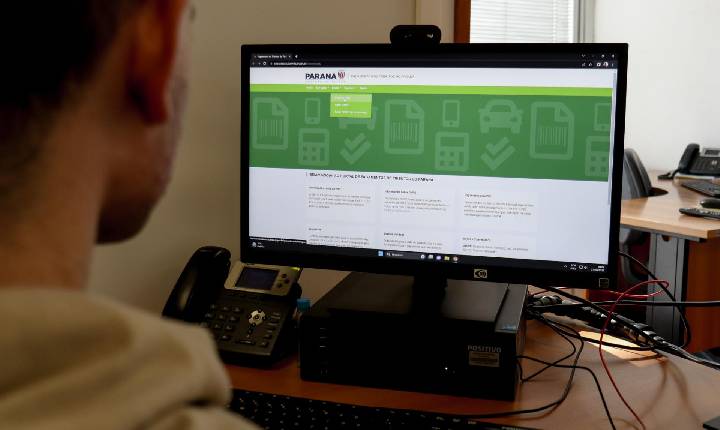 Paraná lança novo portal de pagamentos que reúne emissão de guias de recolhimento