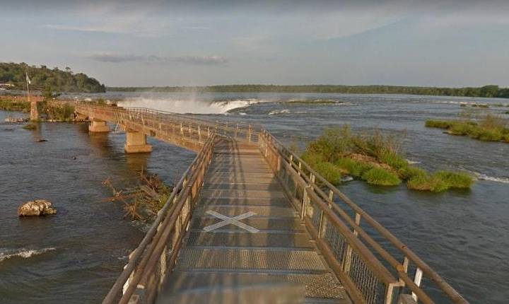 Passarela no lado argentino das Cataratas do Iguaçu foi reaberta ao público nesta quarta (1°)