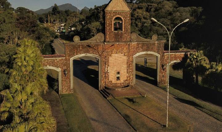 Patrimônio histórico e cultural do Paraná, Estrada da Graciosa completa 150 anos