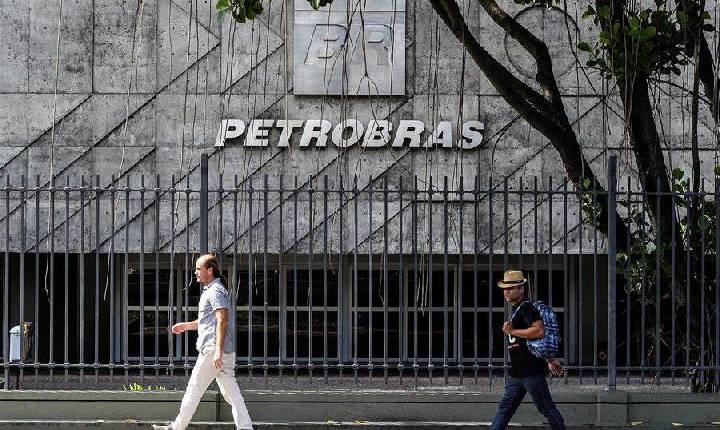 Petrobras pede mais tempo a Mendonça para explicar reajuste dos combustíveis