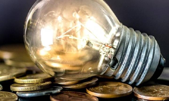 Prepare o bolso: conta de luz pode ficar até 4,6% mais cara para arcar déficit do setor elétrico