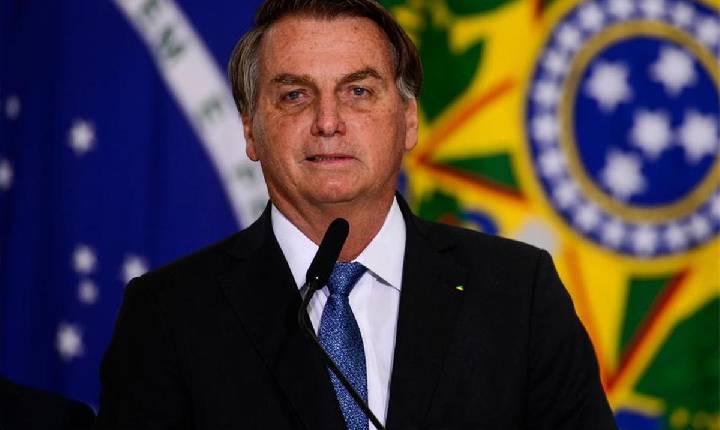 Prisão de Milton Ribeiro desmonta falácia de Bolsonaro sobre governo sem corrupção