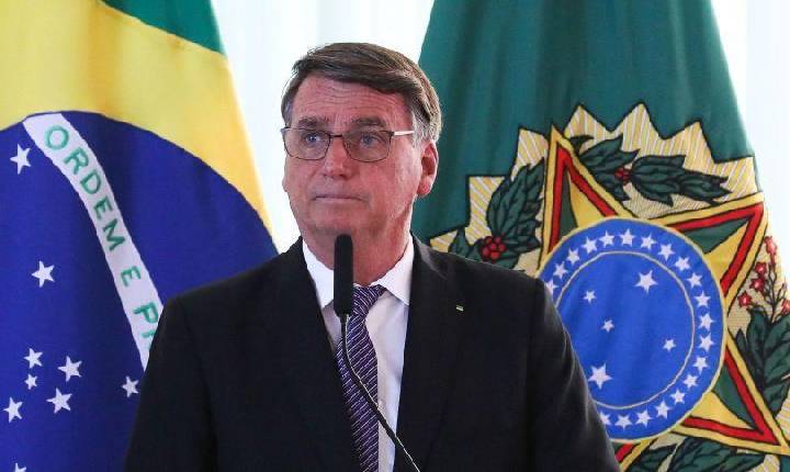Procuradores de todos os estados e DF pedem que PGR investigue Bolsonaro