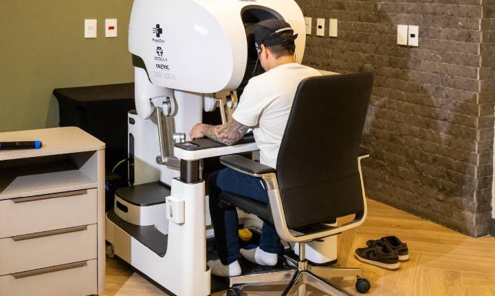 Moradores de Santa Helena e região podem contar com inovação na saúde em Cascavel com telecirurgia robótica