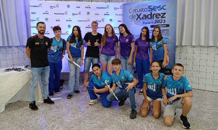 Santa Helena conquista duas pratas em mais uma etapa do Circuito SESC de Xadrez