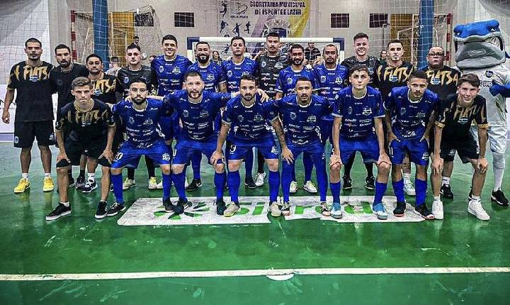 Santa Helena Futsal atropela Cianorte pela Série Prata com hat-trick de Papão