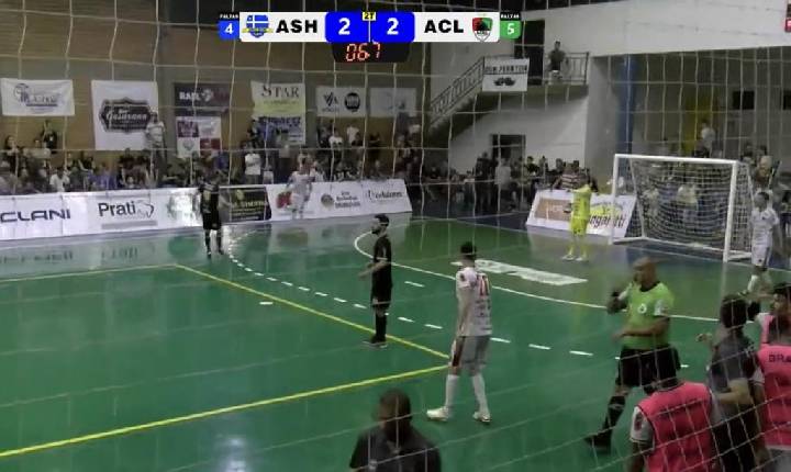 Santa Helena Futsal combate até o fim mas se despede da Copa União na semifinal