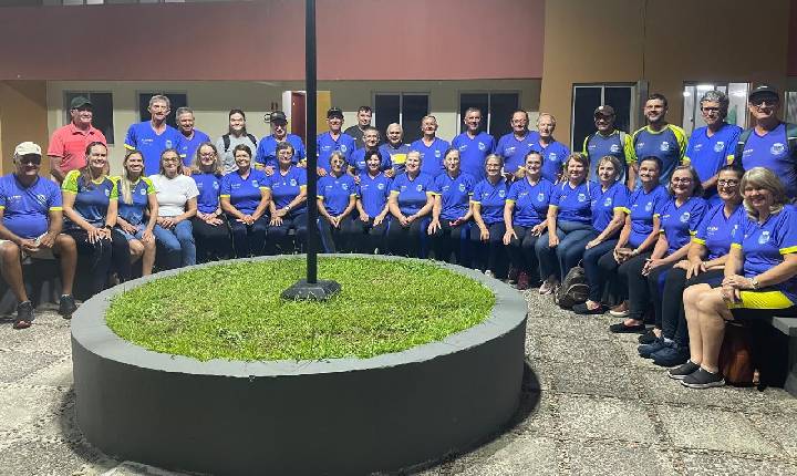 Santa Helena participa dos Jogos da Integração dos Idosos em Pontal do Paraná