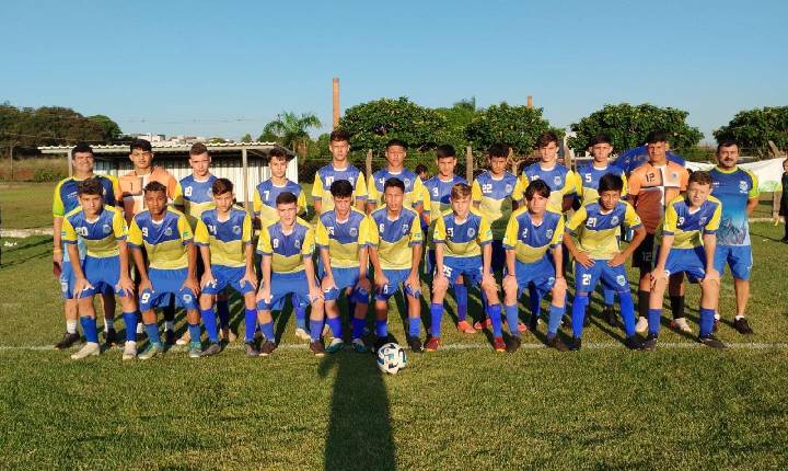 Sub-16 de Santa Helena avança para as quartas do Bom de Bola; 50+ segue vivo