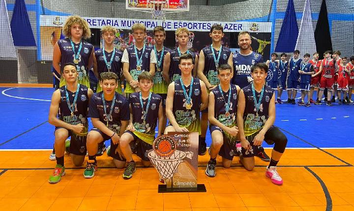 Sub-17 de Santa Helena é campeão da 1ª Etapa da Liga Regional de Basquete Masculino