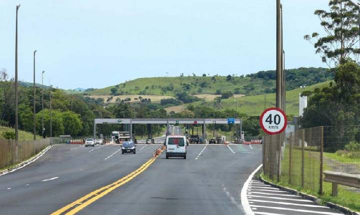 Tarifa do novo pedágio do Paraná tem reajuste antes mesmo do leilão