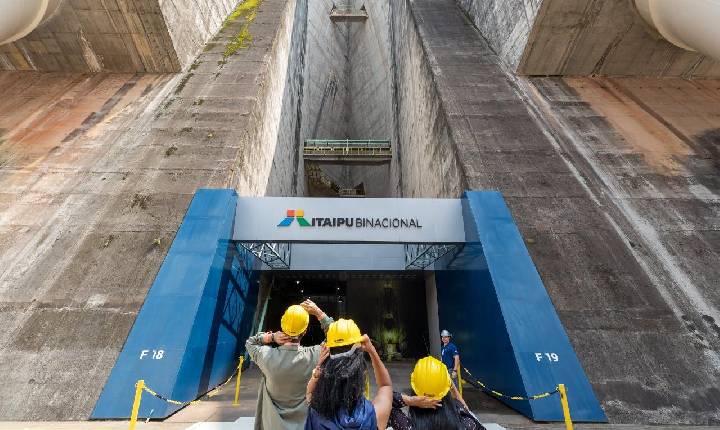 Visitação turística na usina de Itaipu cresce 65% em 2022