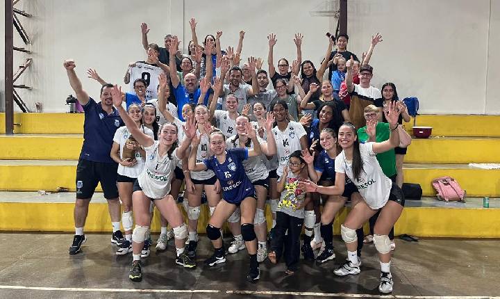 Voleibol de Santa Helena é campeão da fase regional dos Jogos da Juventude