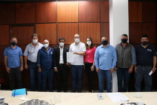 Autoridades se unem para reabrir travessia de passageiros pelo porto de Santa Helena